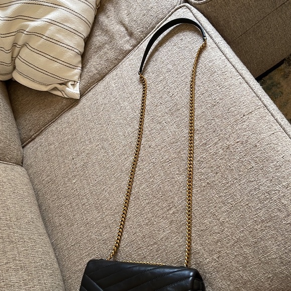 Tory Burch Kira Chevron Small Shoulder Bag - Picture 8 of 8